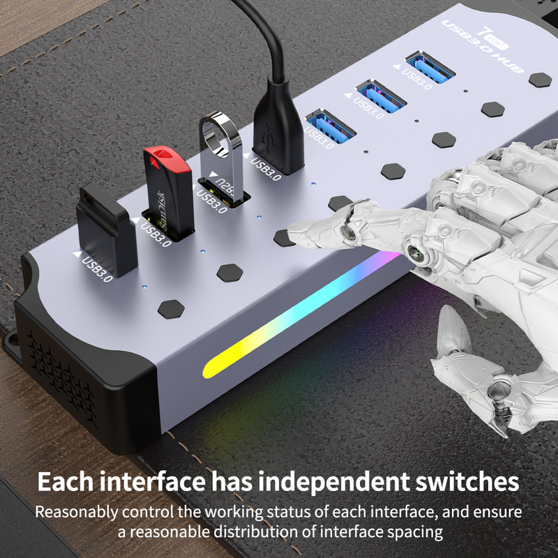 Zastosowane logo Akceptowana prędkość USB 3.0 Hub z 7 portami i konstrukcją ze stopu aluminium